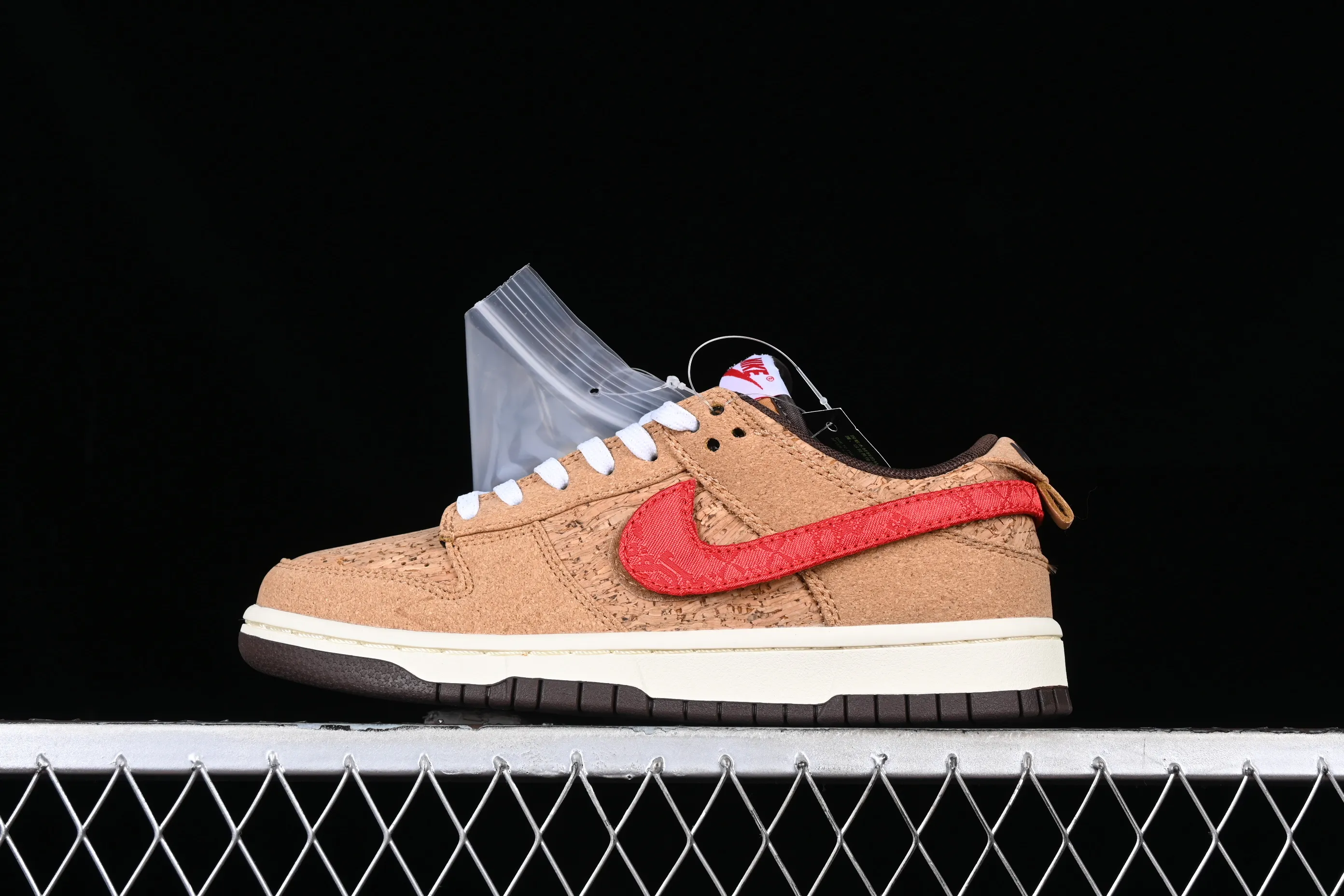 All categories Nk SB Dunk series Nk SB Dunk Low low-top sneakers F version Clot x Nk Dunk SB Low "Cork" cork joint model SB low-top casual sneakers FN0317-121
